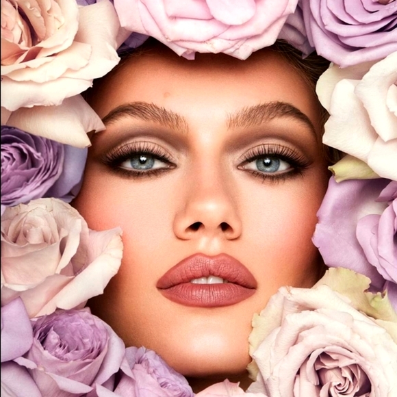 Kendall Blush & Highlighter Cheek Quad - Picture 5 of 16